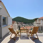 Luxe In Lapad - Seaside Apartment *