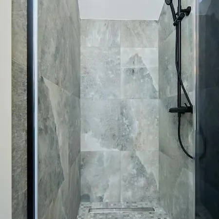 Luxe In Lapad - Seaside Apartman